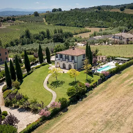 Assisi White 10, Emma Villa Cannara